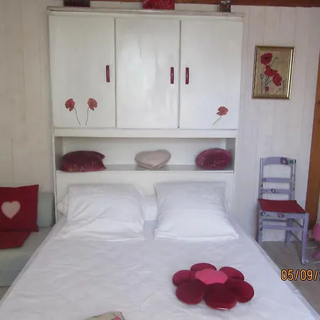 La Cabane Bleue Holiday home *